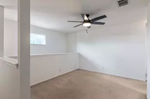 205 Stewart Dr, Hutto, TX 78634 - Photo 27