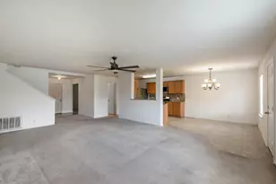 205 Stewart Dr, Hutto, TX 78634 - Photo 5