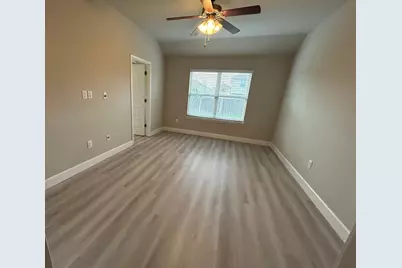 197 Limerick Road, Buda, TX 78610 - Photo 13