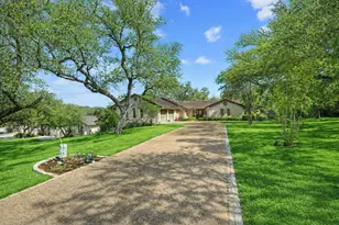 604 Rolling Green Dr, Lakeway, TX 78734 - Photo 3
