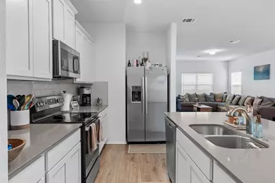 129 Rowdy Yates Way, Jarrell, TX 76537 - Photo 11