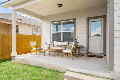 129 Rowdy Yates Way, Jarrell, TX 76537 - Photo 35