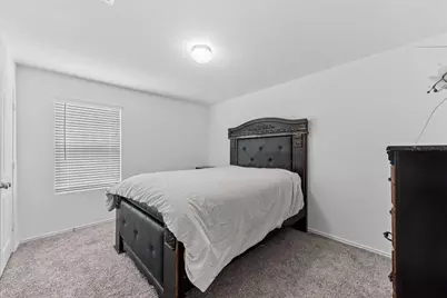 129 Rowdy Yates Way, Jarrell, TX 76537 - Photo 29