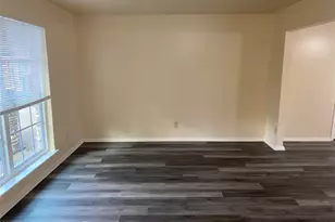 8515 Burrell Dr, Austin, TX 78757 - Photo 13