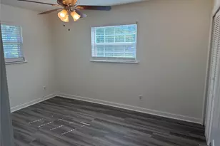 8515 Burrell Dr, Austin, TX 78757 - Photo 17