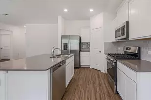 10724 Steinbeck Dr, Austin, TX 78747 - Photo 9