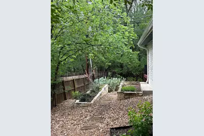 5704 Gloucester Lane #B, Austin, TX 78723 - Photo 21