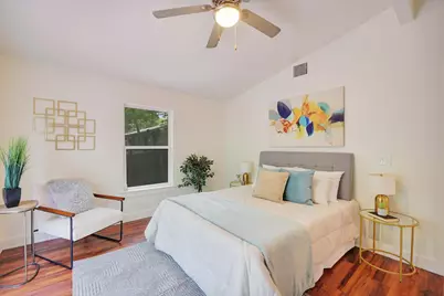 5704 Gloucester Lane #B, Austin, TX 78723 - Photo 9