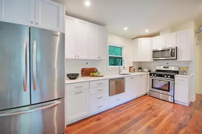 5704 Gloucester Lane #B, Austin, TX 78723 - Photo 7