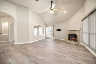 707 Thrush Drive, Leander, TX 78641 - Photo 5