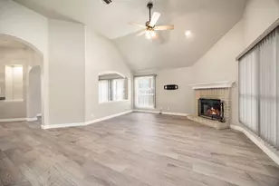 707 Thrush Dr, Leander, TX 78641 - Photo 5