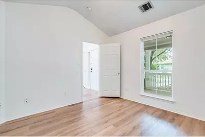 140 Schmidt, Kyle, TX 78640 - Photo 17