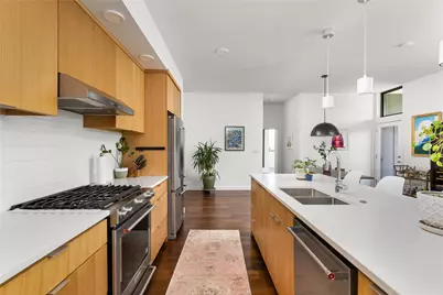 1322 E 12th Street #202, Austin, TX 78702 - Photo 11