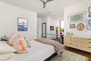 1322 E 12th St, Austin, TX 78702 - Photo 23
