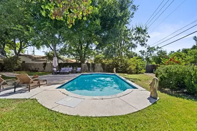 9513 Braeburn Glen, Austin, TX 78729 - Photo 11