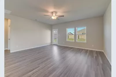 109 Capella Way, Hutto, TX 78643 - Photo 5