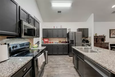 15105 Shell Bark Cove, Austin, TX 78724 - Photo 7