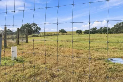 2561 Roitsch Road, Schulenburg, TX 78956 - Photo 15
