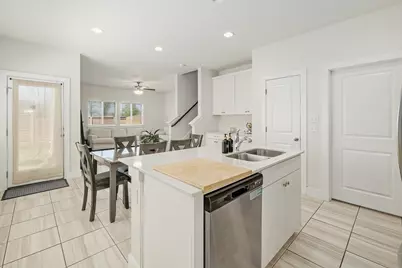 204 Furlong Drive, Georgetown, TX 78626 - Photo 9