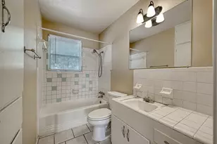4906 Gladeview Dr, Austin, TX 78745 - Photo 9