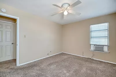 4906 Gladeview Drives, Austin, TX 78745 - Photo 11