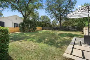 3015 & 3013 Washington Square Square, Austin, TX 78705 - Photo 29