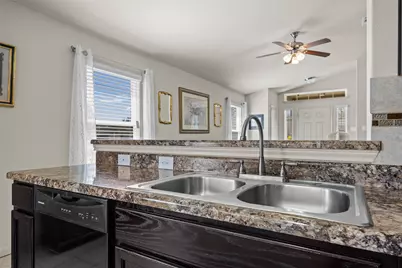 197 Talon Drive, Luling, TX 78648 - Photo 9