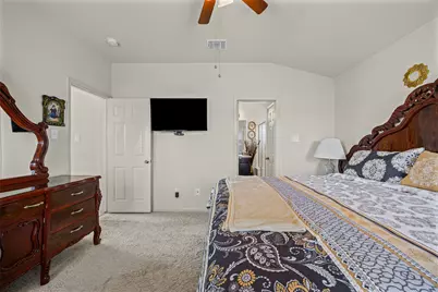 197 Talon Drive, Luling, TX 78648 - Photo 13