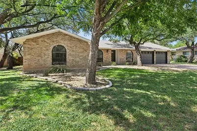 1401 Dragon Drive, Round Rock, TX 78681 - Photo 1