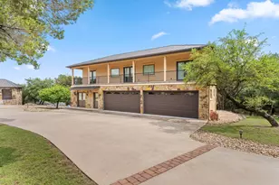 128 Carol Cove, Spicewood, TX 78669 - Photo 33