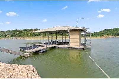 128 Carol Cove, Spicewood, TX 78669 - Photo 11