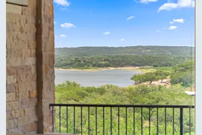 128 Carol Cove, Spicewood, TX 78669 - Photo 31