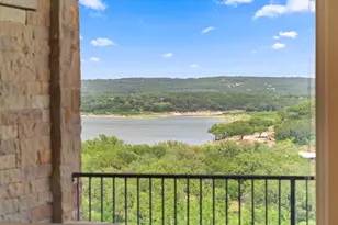 128 Carol Cove, Spicewood, TX 78669 - Photo 31