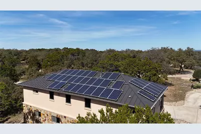 128 Carol Cove, Spicewood, TX 78669 - Photo 9