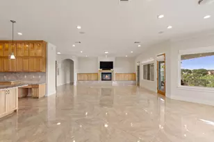 128 Carol Cove, Spicewood, TX 78669 - Photo 17