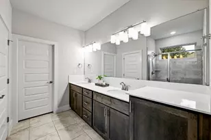 1708 Loyal Friend Dr, Leander, TX 78641 - Photo 19