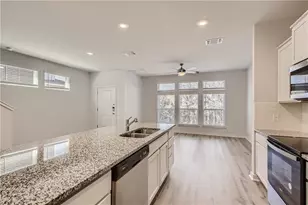 605 W South St, Leander, TX 78641 - Photo 17