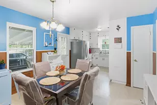 8207 Lazy Ln, Austin, TX 78757 - Photo 9