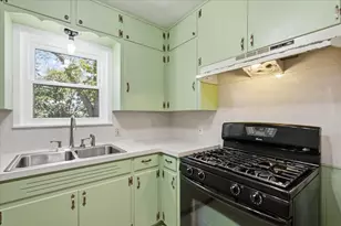 8207 Lazy Ln, Austin, TX 78757 - Photo 11