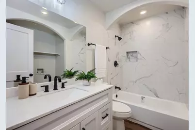 4704 Blue Meadow Drive, Austin, TX 78744 - Photo 9