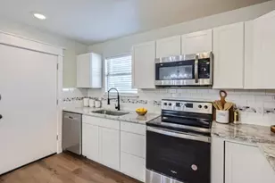 4704 Blue Meadow Dr, Austin, TX 78744 - Photo 3