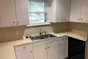 1511 Redd St, Austin, TX 78745 - Photo 7