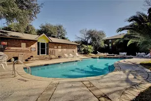 7685 Northcross Dr, Austin, TX 78757 - Photo 21