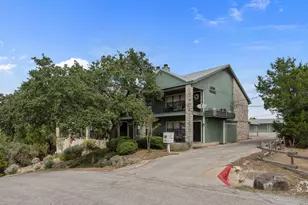 20802 Bonanza St, Lago Vista, TX 78645 - Photo 5