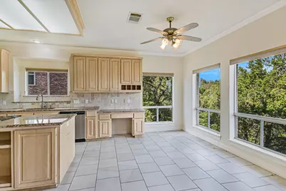 8703 Bluegrass Drive, Austin, TX 78759 - Photo 21