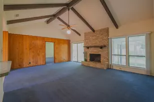 12409 Split Rail Pkwy, Austin, TX 78750 - Photo 9