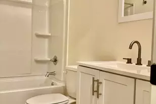 2002 W 2nd St, Taylor, TX 76574 - Photo 7