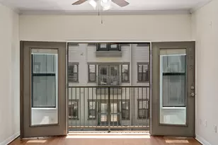 2502 Leon St, Austin, TX 78705 - Photo 15