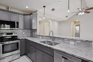 1004 Green Meadow Dr, Round Rock, TX 78664 - Photo 7