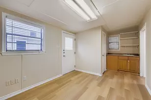 3320 Blumie St, Austin, TX 78745 - Photo 15